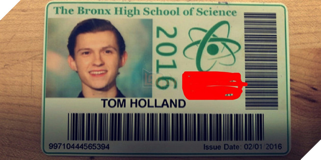 
Thẻ học sinh của Tom Holland tại trường THPT Khoa học Bronx.
