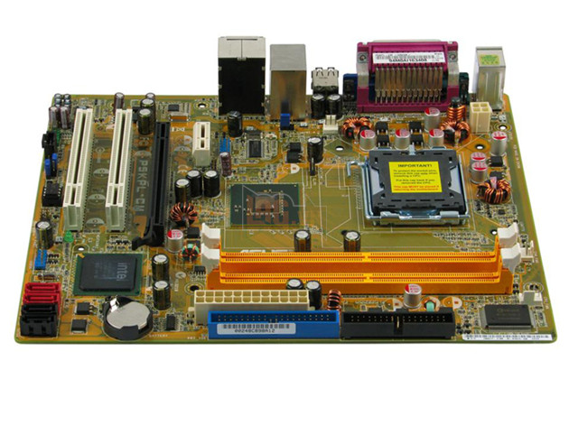 Quay về năm 2007, bạn còn nhớ PC khủng 10 năm về trước trông như thế nào không?