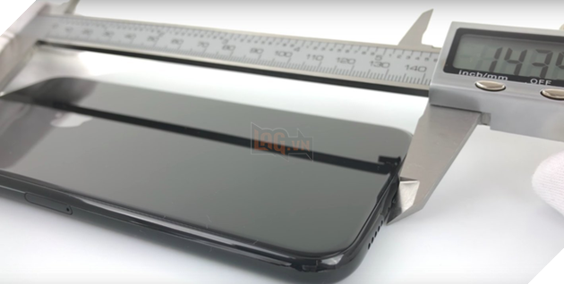 
Một hình ảnh được cho là của iPhone 8
