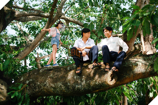  Cô Gái Đến Từ Hôm Qua - Cho ta tấm vé về thanh xuân 4