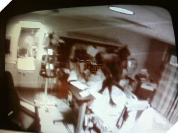 10 bức ảnh bất bình thường sẽ khiến bạn đứng người: Có là sản phẩm của Photoshop thì cũng quá ám ảnh - Ảnh 8.