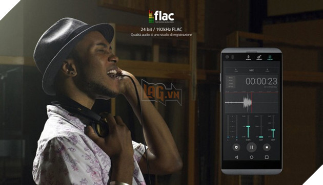 LG bất ngờ ra mắt LG Q8, bản sao thu nhỏ của LG V20