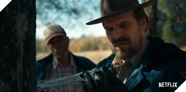 Eleven trở lại trong trailer rùng rợn của “Stranger Things 2” 11