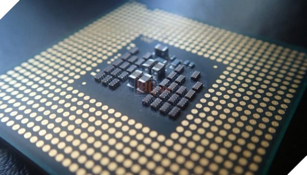 Và Intel cũng lại là tác giả của những chiêu trò độc quyền với kiến trúc x86.