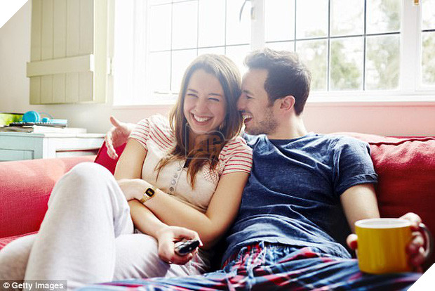 Nghiên cứu từ Harvard khẳng định: Chắc chắn tiền mua được hạnh phúc - Ảnh 2.