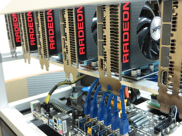 Trong khi game thủ chẳng có card đồ họa chơi game, thì thanh niên này thuê hẳn máy bay 747 chở card cày tiền ảo