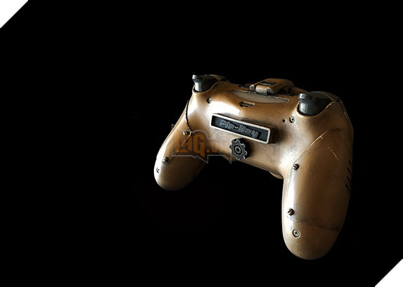 God of War phải năm sau mới ra mắt, nhưng chiếc tay cầm này sẽ khiến fan rạo rực từng ngày chờ game