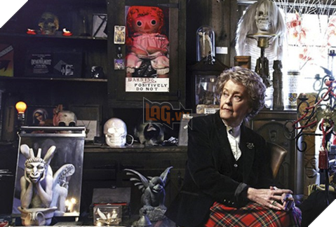 
Nhà ngoại cảm nổi tiếng Lorrain Warren
