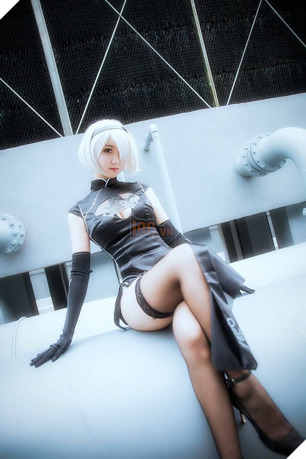 Chảy máu mũi với cosplay Nier: Automata cực gợi cảm