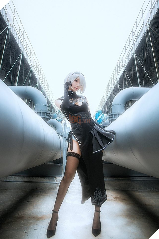 Chảy máu mũi với cosplay Nier: Automata cực gợi cảm