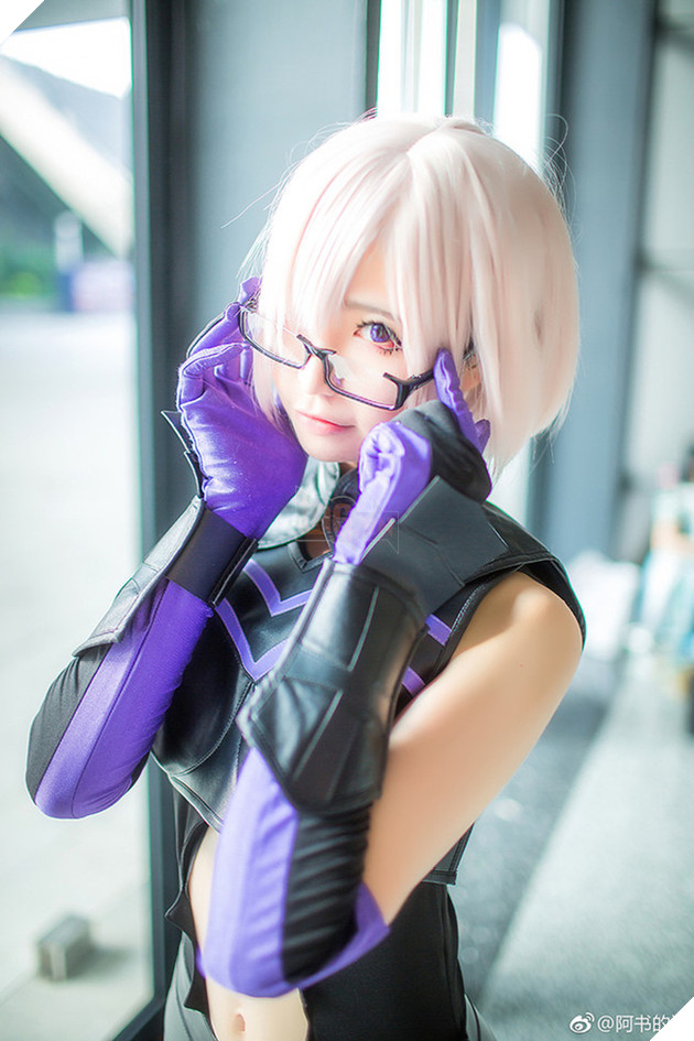 Cùng ngắm cosplay Fate/Grand Order cực gợi cảm và quyến rũ