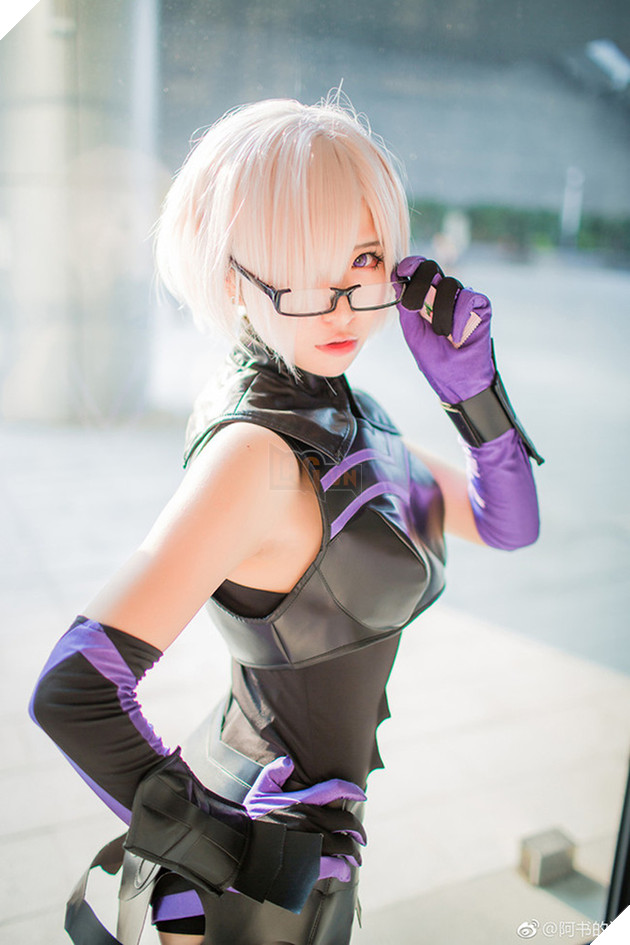 Cùng ngắm cosplay Fate/Grand Order cực gợi cảm và quyến rũ