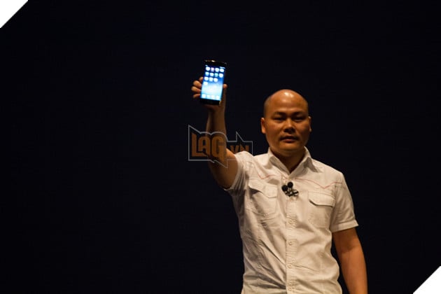 Trên tay nhanh Bphone 2017 - Điện thoại thuần Việt cận cao cấp đến từ Bkav