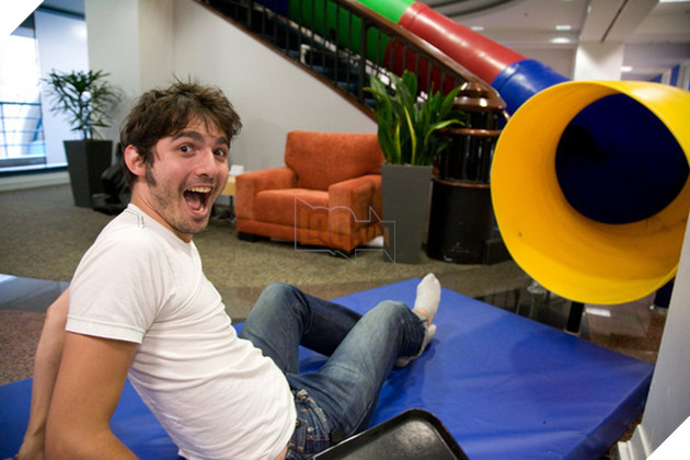 Chuyện lạ ở Silicon Valley: Có những nhân viên đi làm như đi du lịch, đến văn phòng ngồi chơi và rồi lĩnh cả cục tiền cuối tháng