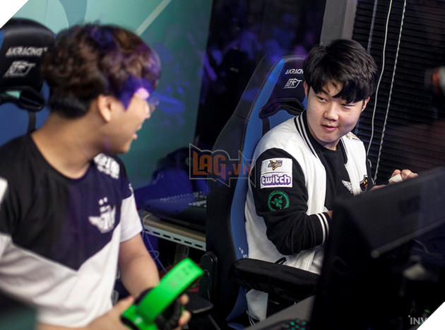 35611045063_39ab45304d_z