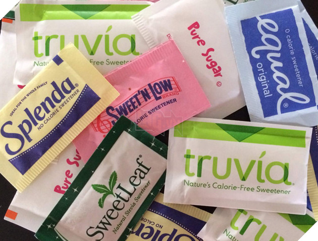 
Đứng giữa những nghiên cứu gây tranh cãi, chúng ta có thể tạm nói điều gì về chất ngọt nhân tạo?
