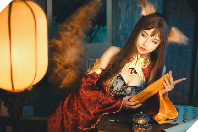 Cosplay hồ ly Đắc Kỷ cực gợi cảm khiến game thủ không khỏi xao xuyến