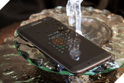 10 smartphone Android tốt nhất hiện nay mà game thủ Việt nên mua