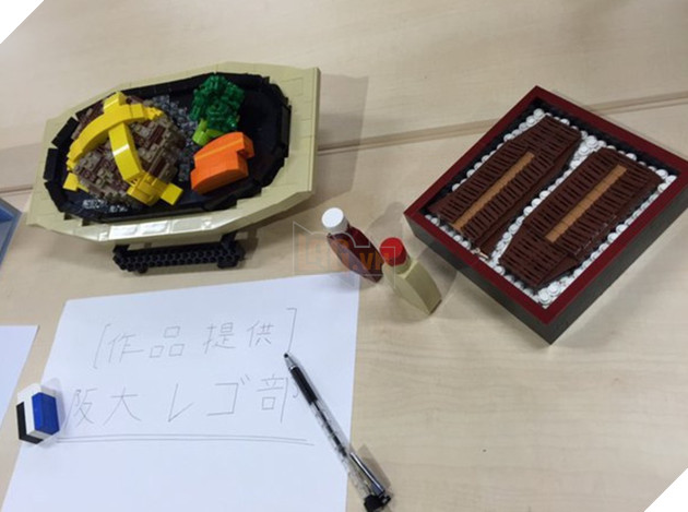 Sinh viện Đại học Tokyo dùng LEGO tạo ra chiếc MacBook Air siêu thật, nhìn qua khó mà phân biệt được 5