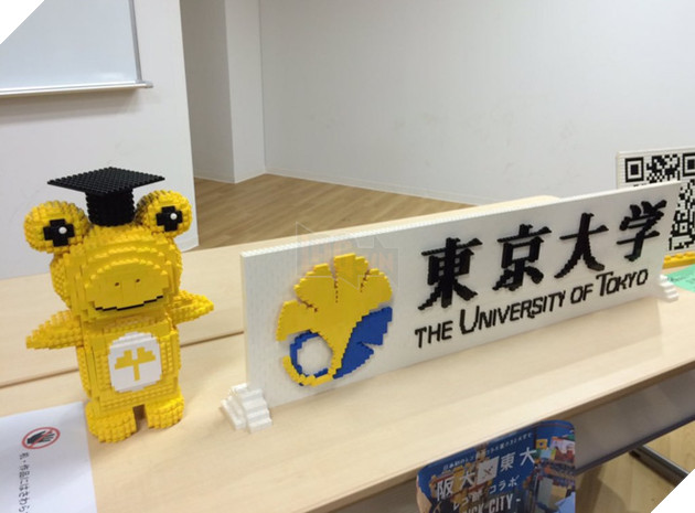 Sinh viện Đại học Tokyo dùng LEGO tạo ra chiếc MacBook Air siêu thật, nhìn qua khó mà phân biệt được 6