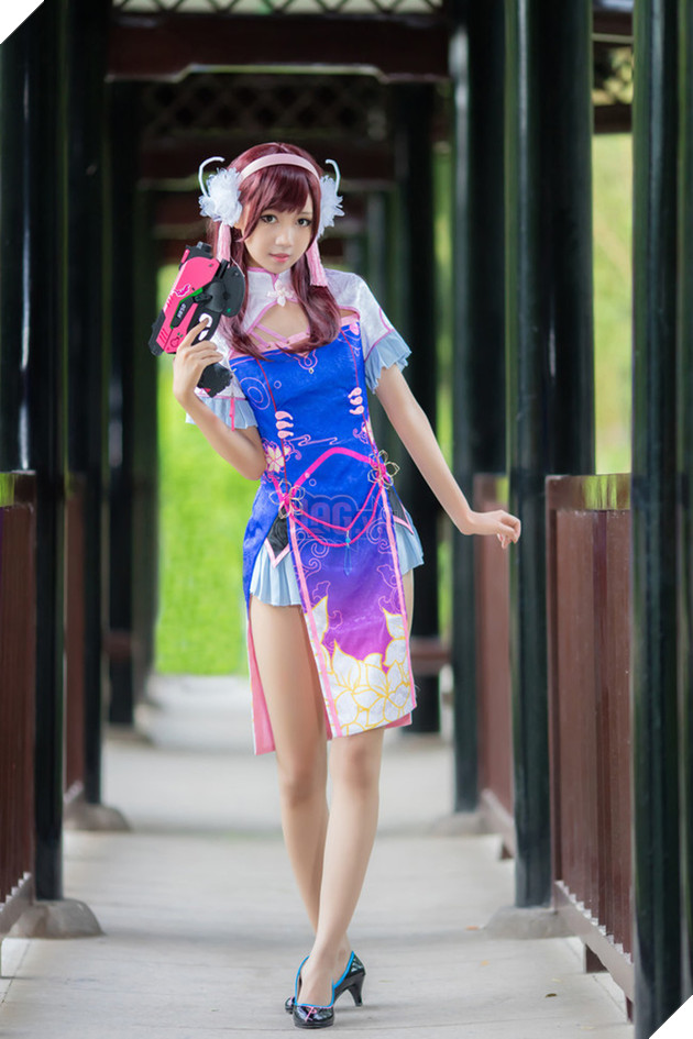 Cùng ngắm cosplay D.Va cực dễ thương và nhí nhảnh trong Overwatch