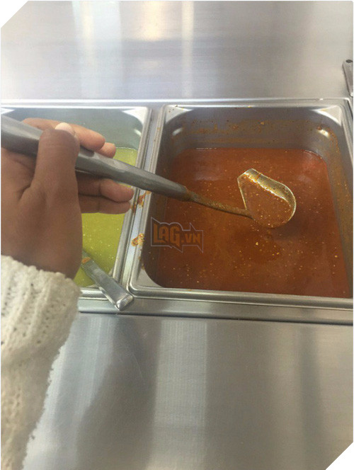 Chùm ảnh: 13 tình huống đầy trớ trêu trong cuộc sống mà chỉ những người thuận tay trái mới hiểu - Ảnh 11.