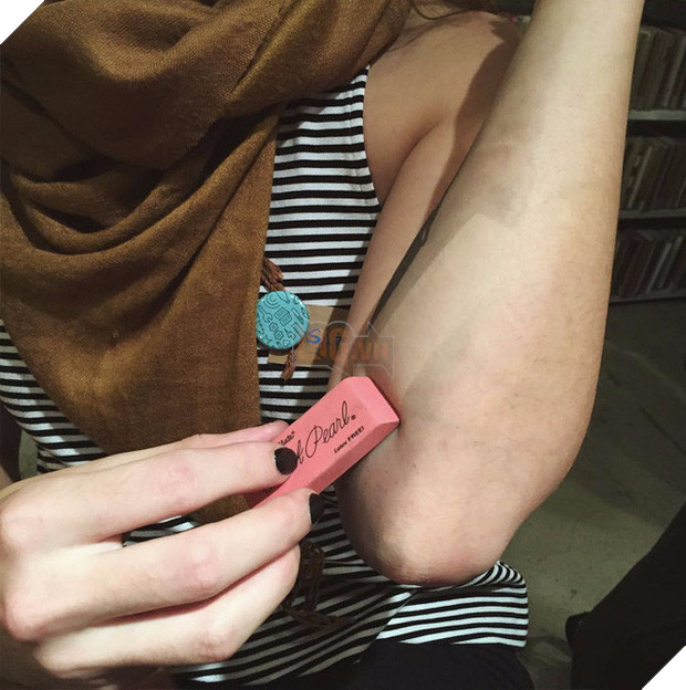 Chùm ảnh: 13 tình huống đầy trớ trêu trong cuộc sống mà chỉ những người thuận tay trái mới hiểu - Ảnh 5.