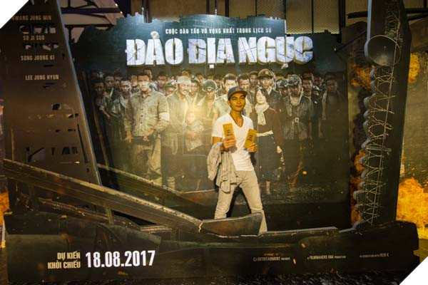 Khương Ngọc và Phi Thanh Vân cùng ra khơi tới Đảo Địa Ngục 12