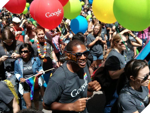 Một ngày của CEO Google Sundar Pichai, người nhận lương 199 triệu USD trong năm ngoái và vừa cắt ngắn kỳ nghỉ để đối phó với rắc rối nội bộ 7