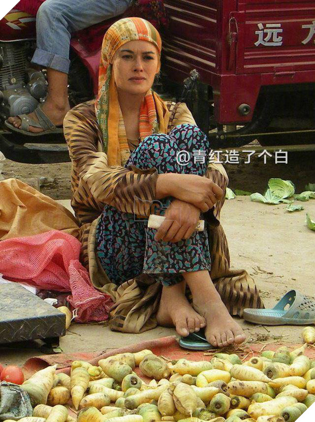 Miệng lưỡi xéo xắc, đầu óc tinh ranh như Cersei thì ngồi lề đường bán củ cải chứ, dân quân mà đến bắt thì chắc cũng bị Cersei sạc cho chạy té khói luôn