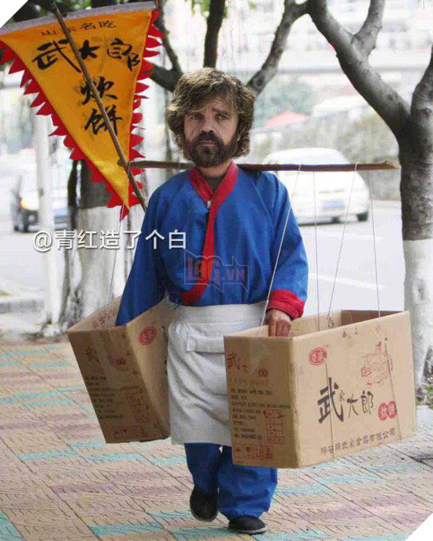 Chàng lùn xấu xí Tyrion gánh gồng cái gì đây, bạn có đoán ra không?