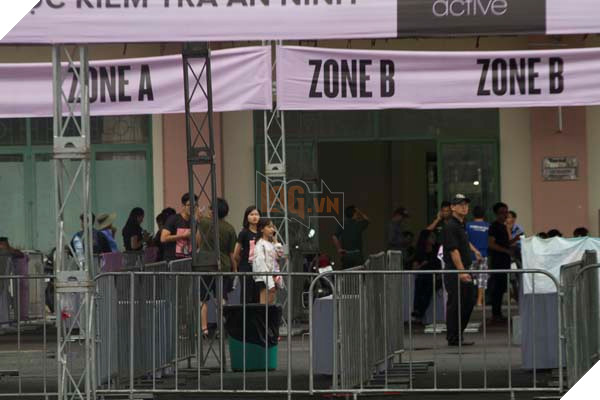 Ariana Grande đột ngột hủy show trước giờ G, lỗi do ai? 4