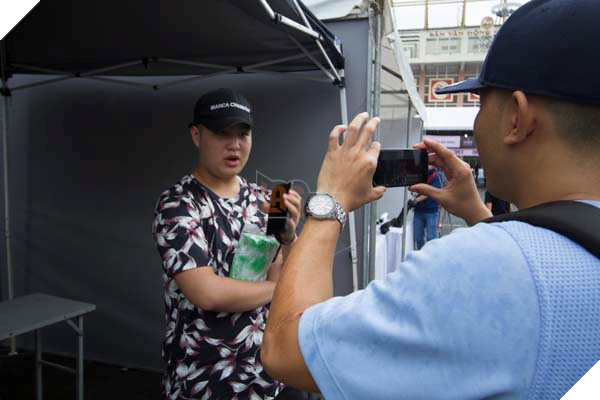 Ariana Grande đột ngột hủy show trước giờ G, lỗi do ai? 24