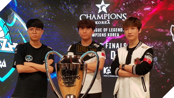 LMHT: Toàn cảnh SKT và Longzhu trước thềm trận chung kết LCK mùa hè 2017