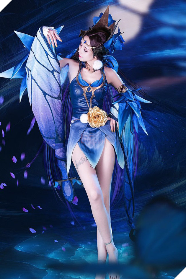 Cosplay Điêu Thuyền hờ hững chờ bạn đến giải cứu trong Vương Giả Vinh Diệu