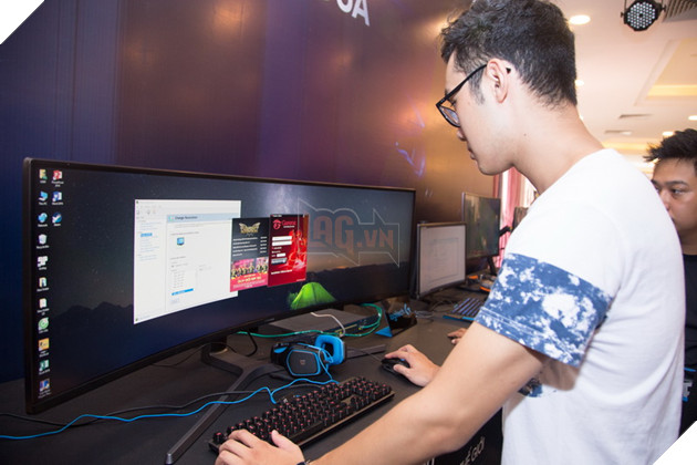 Samsung ra mắt Màn hình cong QLED 49 inches lớn nhất thế giới với định dạng 32:9 tại Việt Nam 6