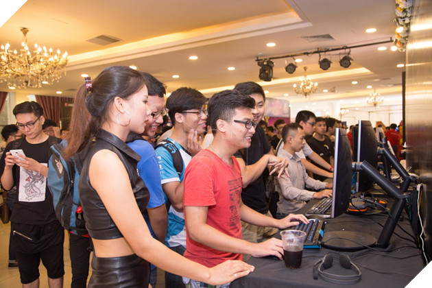 Samsung ra mắt Màn hình cong QLED 49 inches lớn nhất thế giới với định dạng 32:9 tại Việt Nam 7