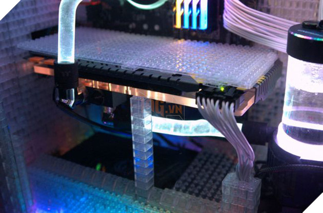 Ngắm những bộ máy tính đẹp mê hồn, đảm bảo sẽ khiến game thủ không muốn về nhà nếu được sờ thật