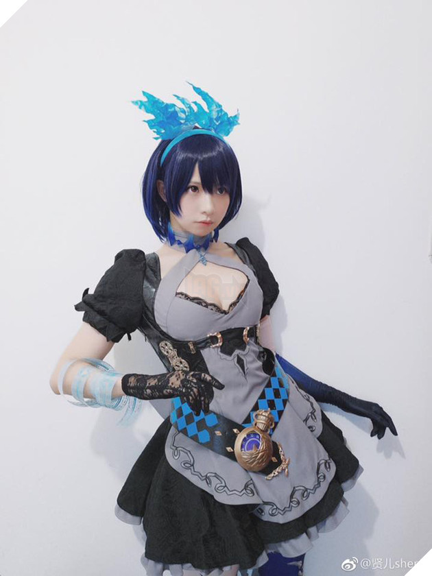 Cosplay nàng hầu Yoko Taro cực dễ thương trong SINoALICE