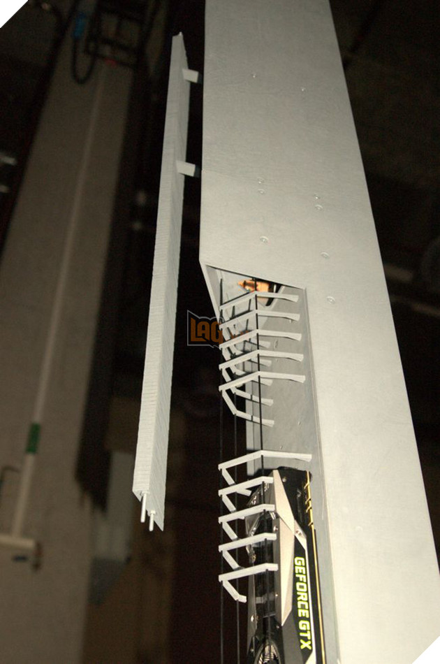 Ngắm những bộ máy tính đẹp mê hồn, đảm bảo sẽ khiến game thủ không muốn về nhà nếu được sờ thật