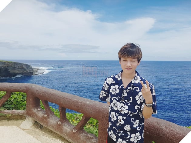 Trong lúc KT và Samsung Galaxy "đánh nhau vỡ mặt" vì tấm vé thứ 3 đi CKTG, Kkoma dẫn học trò của mình đến Mỹ du lịch thảnh thơi