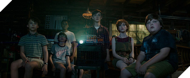 “It” Ám ảnh tuổi thơ đội lốt gã hề ma quái 4