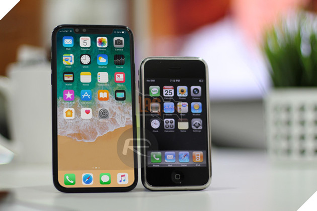 
iPhone X Black với iPhone 2G
