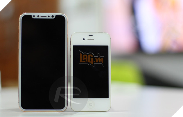 
iPhone X Blush Gold với iPhone 4/4s
