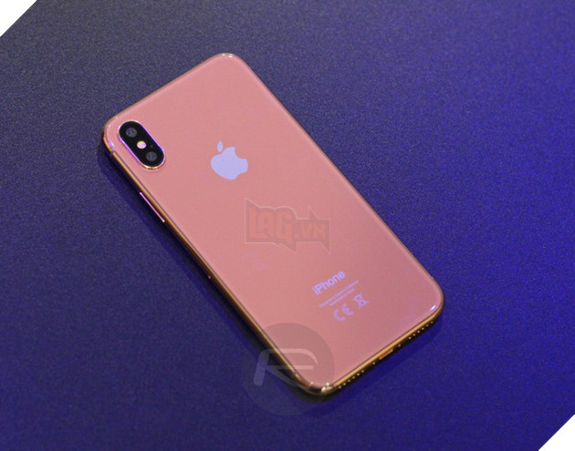 
Cận cảnh iPhone X Blush Gold
