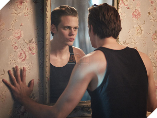 Bill Skarsgård - “Gã hề ma quái” điển trai xứ Bắc Âu 8