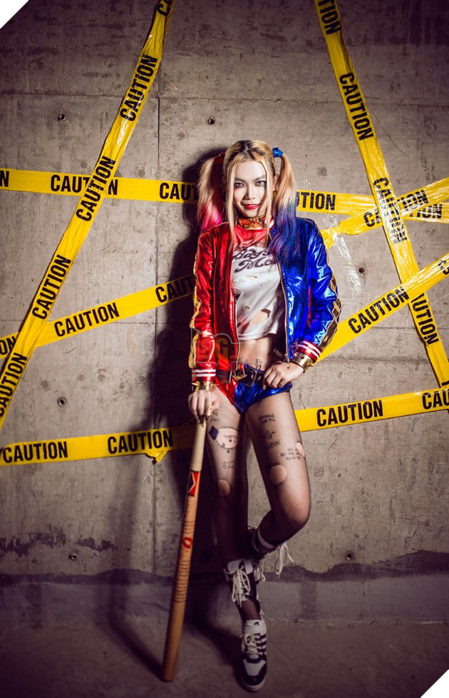 Cùng ngắm cosplay Harley Quiin đầy ma mị và quyến rũ