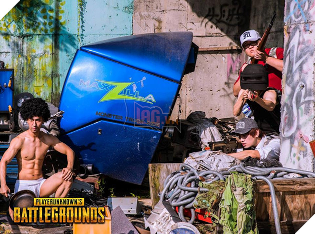 Bộ ảnh cosplay PlayerUnknown's Battleground siêu bựa của game thủ Hàn Quốc 3