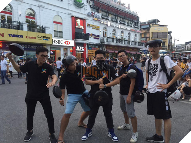 
Sự kiện cầm chảo PUBG chạy quanh Bờ Hồ Hoàn Kiếm diễn ra vào chủ nhật 10/09 vừa qua
