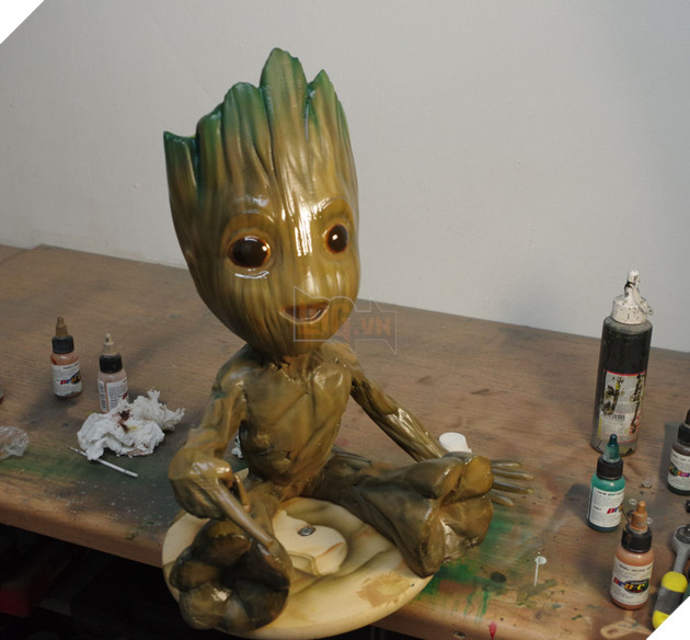 Nhìn chú bé Groot cực xinh này, chẳng ai dám tin bên trong là cỗ máy tính chơi được mọi game trên đời